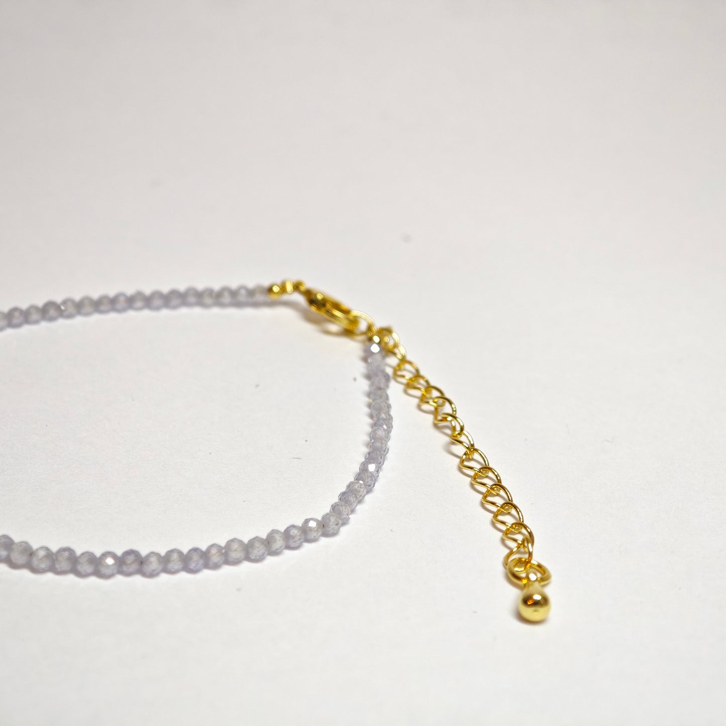 Weißes Zirkonarmband