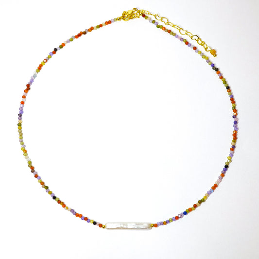 farbige Zirkonkette mit Barockperle