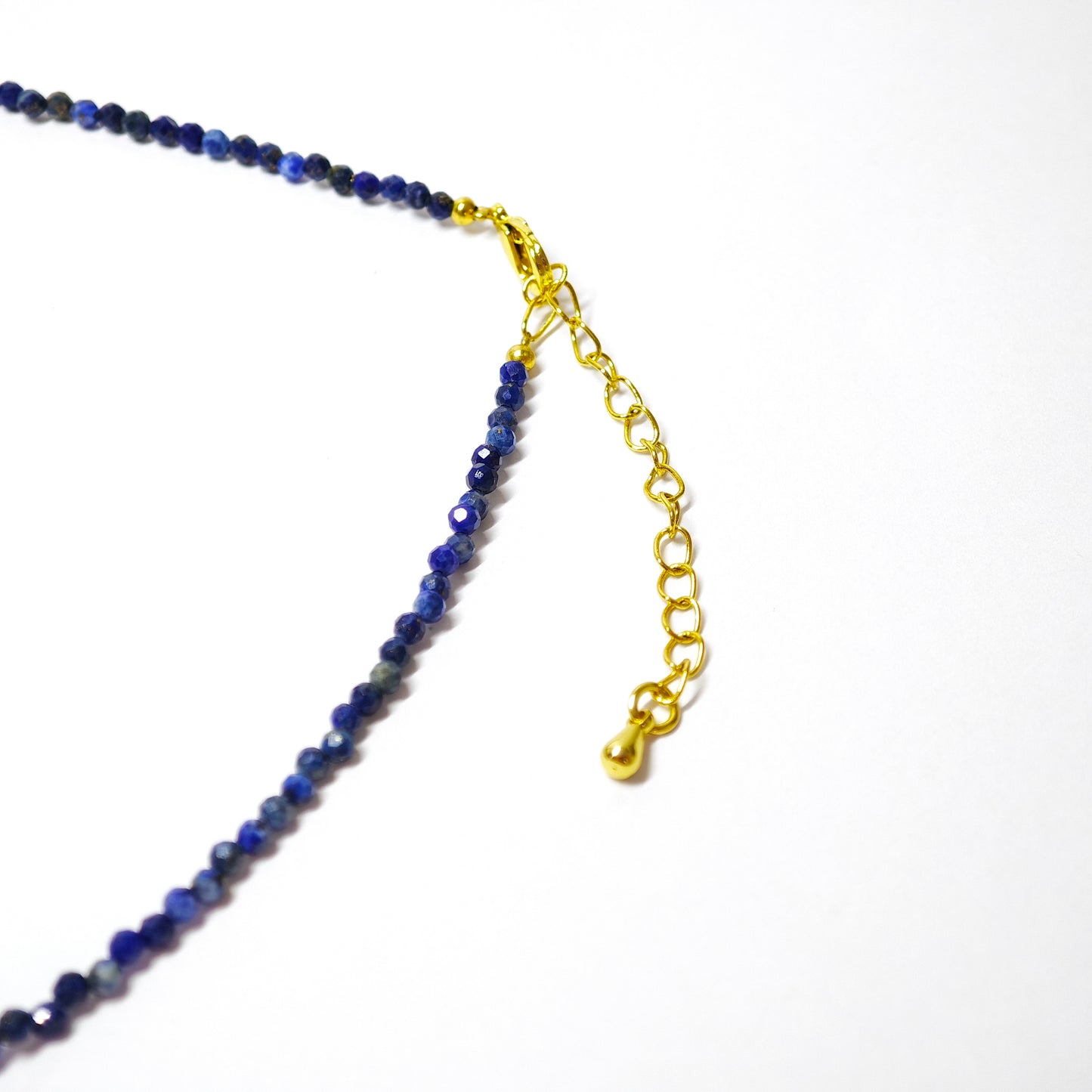 Lapis lazuli necklace with red agate and pearls