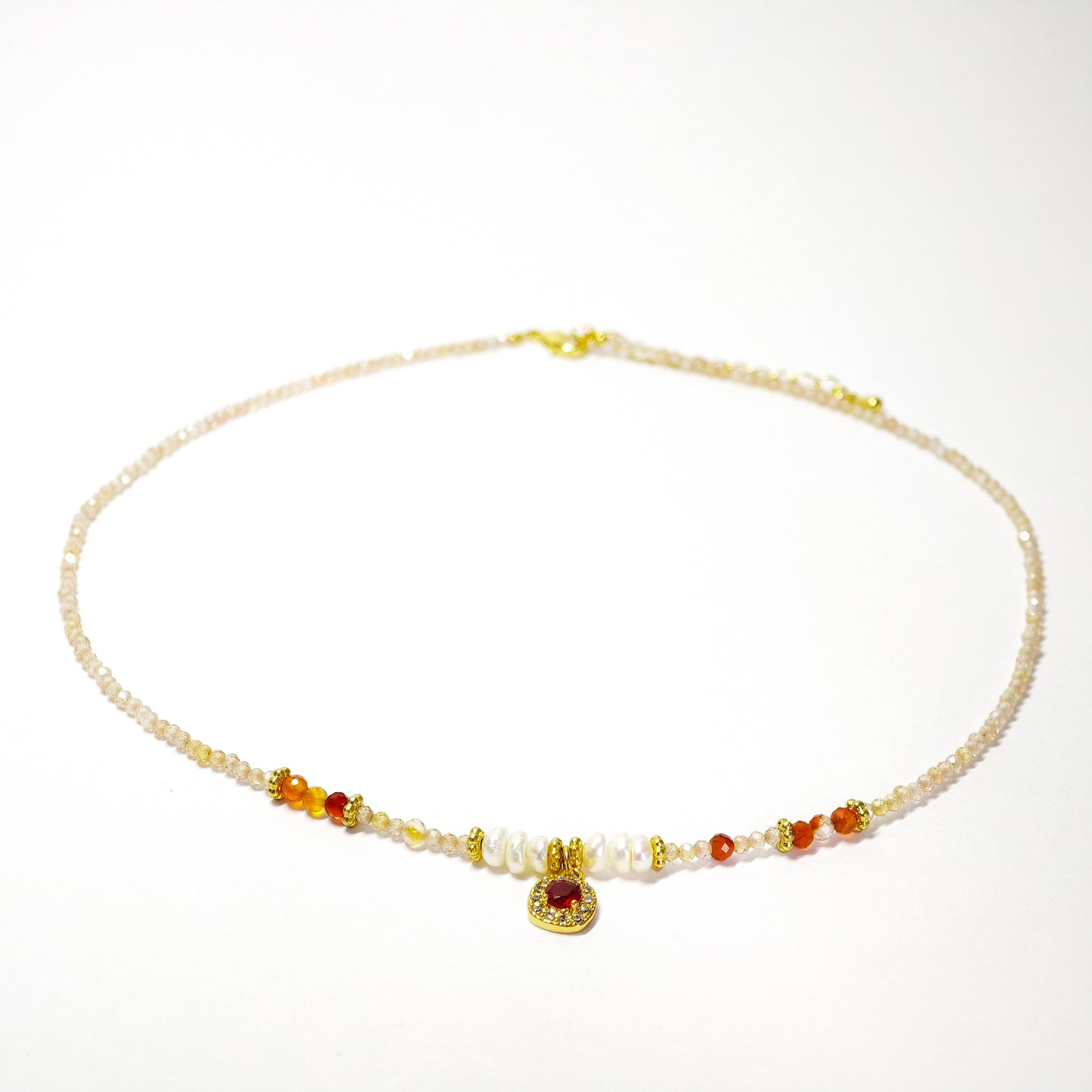 Zirconia necklace with red agate and pearls