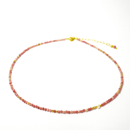 Rhodonit-Halskette mit Perle